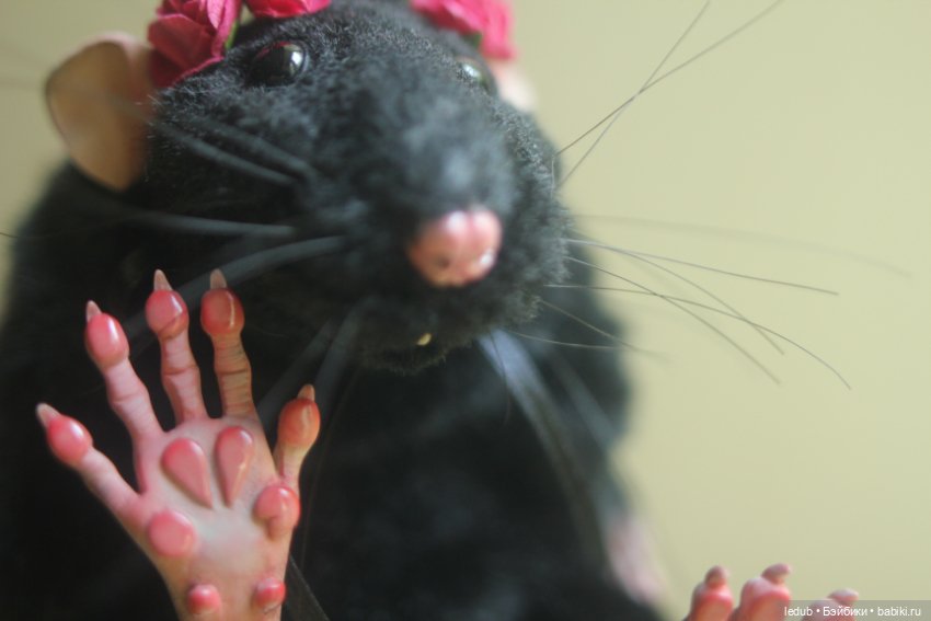 Меховая коллекционная игрушка КрЫсота (фото 7)