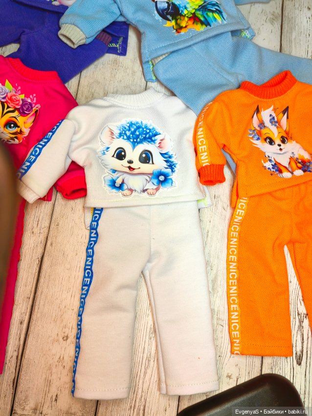 Спортивные костюмы для кукол Paola Reina (фото 10)