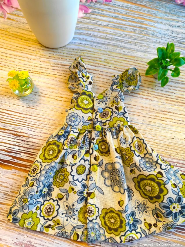 Сарафаны для кукол Paola Reina и схожих с ними кукол