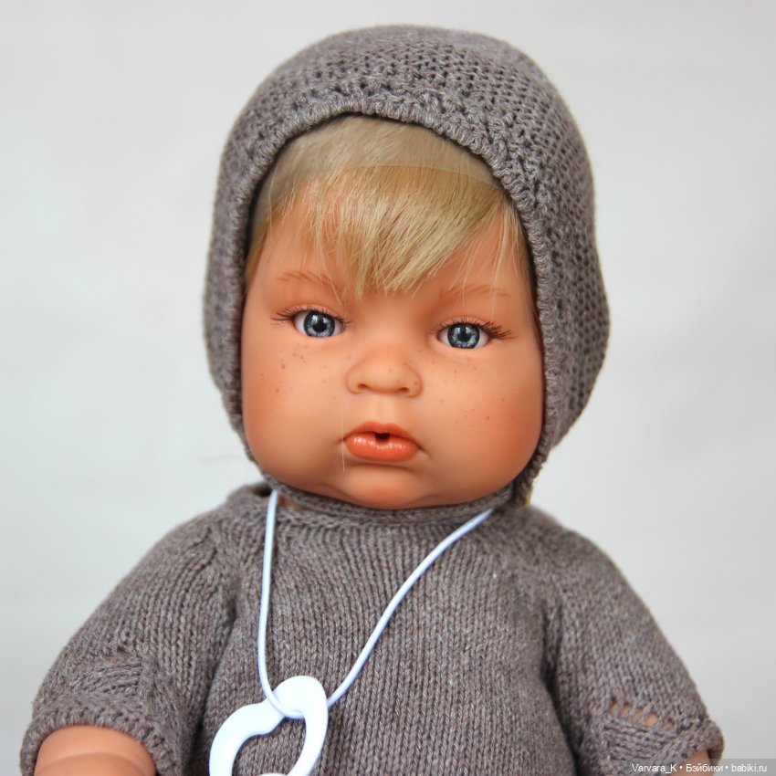 The Preppy and Endisa, кукла - пупс, Preppy Mini мальчик в сером, 28 см, 2 (фото 2)