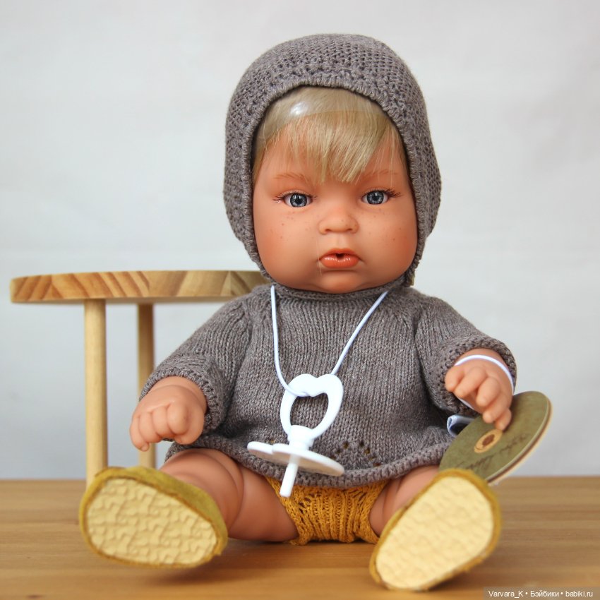 The Preppy and Endisa, кукла - пупс, Preppy Mini мальчик в сером, 28 см, 2 (фото 4)