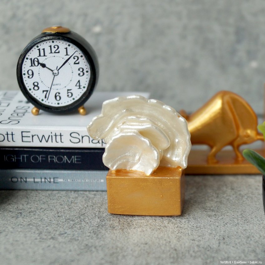 Набор для стеллажа №10 в масштабе 1:6 (фото 4)