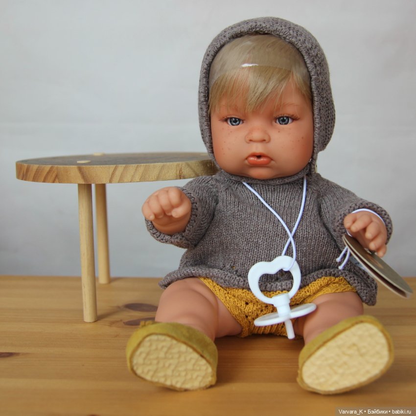 The Preppy and Endisa, кукла - пупс, Preppy Mini мальчик в сером, 28 см, 1 (фото 4)