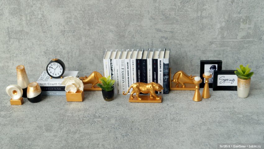 Набор для стеллажа №10 в масштабе 1:6