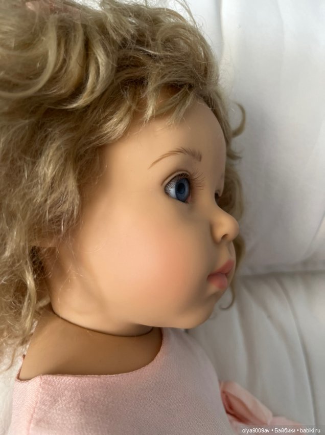 Alina Elizabeth Lindner Gotz (фото 4)