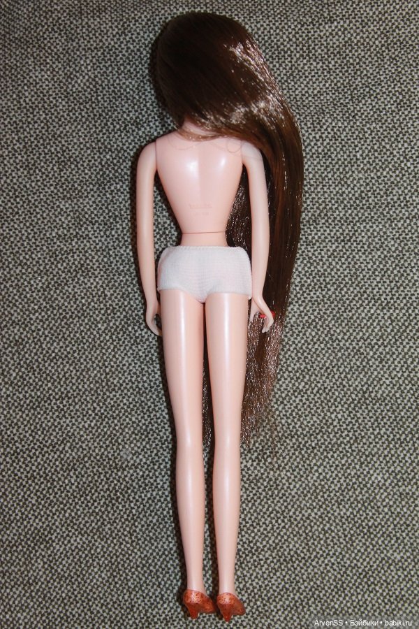 Темноволосая Тимотей из серии Nice Jenny компании Такара (фото 8)