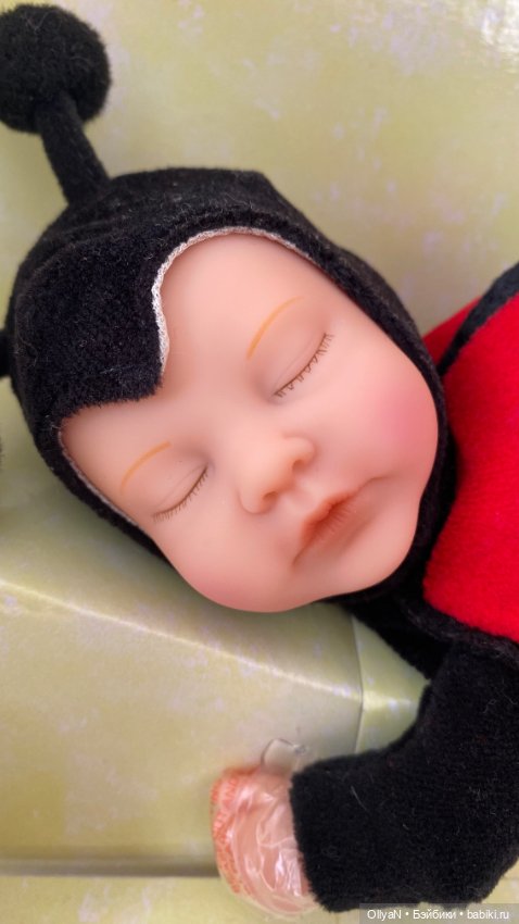 Божья коровка от Анны Гедес, Anne Geddes