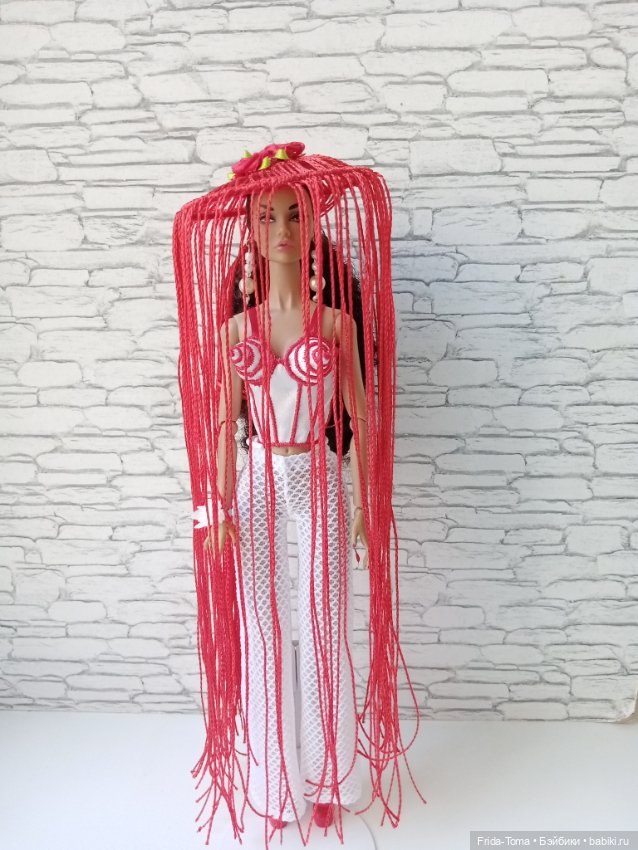 Шляпа на Поппи Паркер барби интегрити Дисней вордбокс Момоко (фото 7)