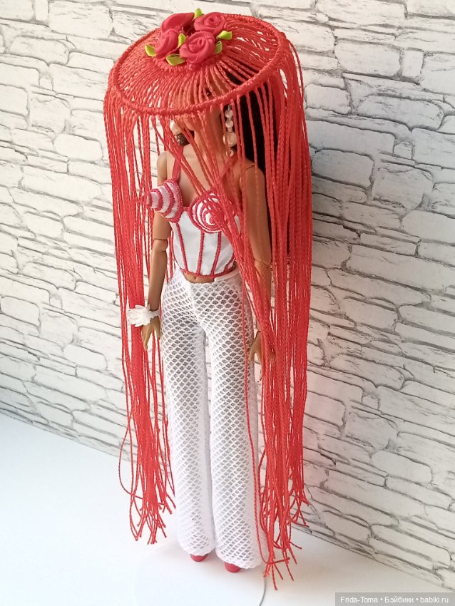 Шляпа на Поппи Паркер барби интегрити Дисней вордбокс Момоко (фото 3)