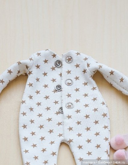 Установщик и кнопки для кукольной одежды