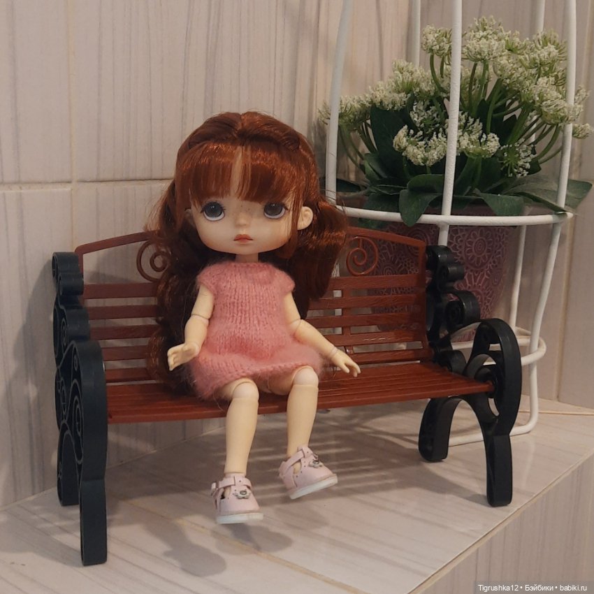 Скамейка для кукол — Миниатюра для кукол (фото 2)