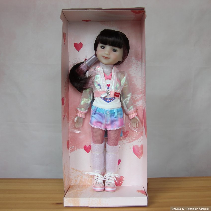 Ruby Red шарнирная Кукла Ханна, 37 см (фото 5)