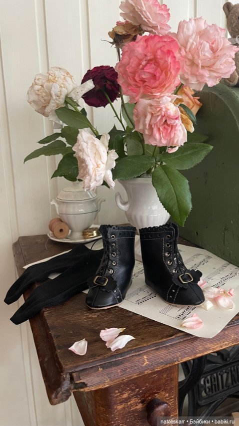 Сапожки — Одежда (фото 3)