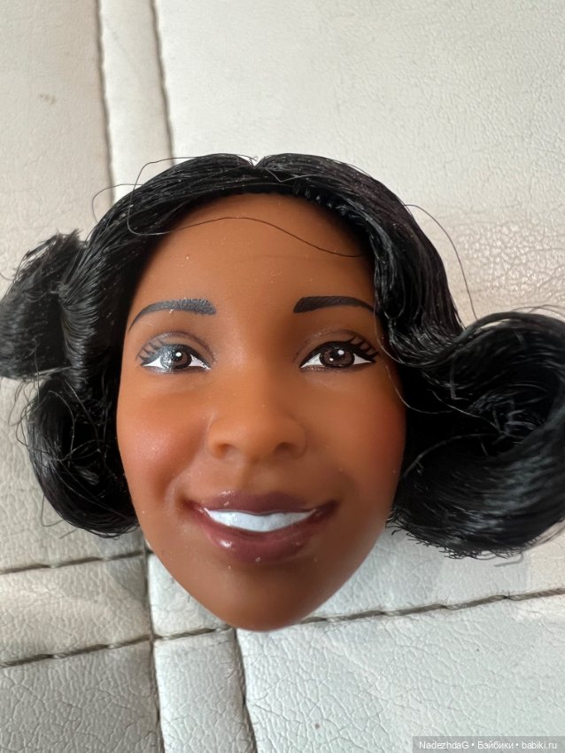 Голова Барби Бесси Колман (фото 5)