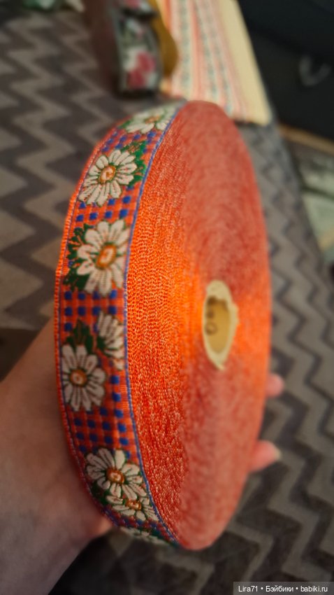 Тесьма вышитая жаккардовая (фото 2)