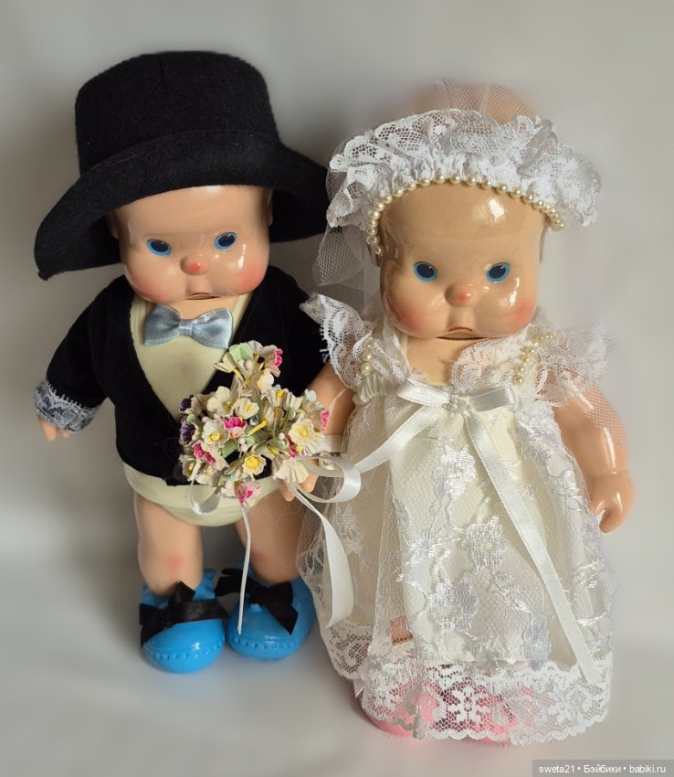 HEbee and SHEbee от Horsman (продажа лотом)