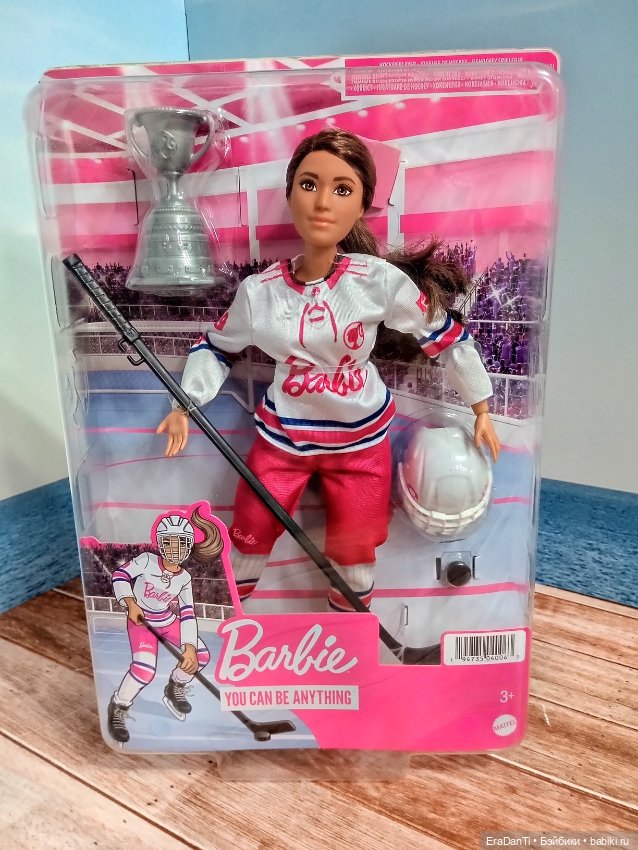 2021 Barbie You Can Be Anything Hockey Player (HFG74) (фото 2)