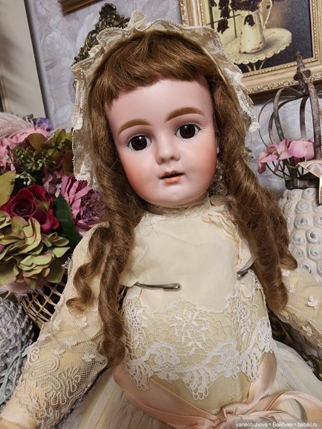 Антикварная ранняя кукла Бар Прошильд 306 на раннем теле с голосовым механизмом