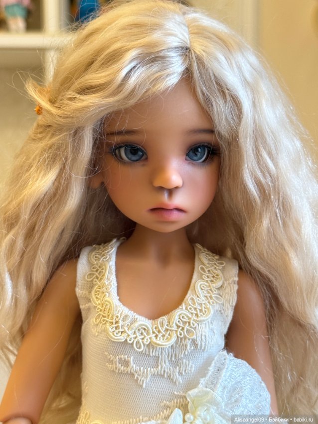 Солнечная Нелли человек SD