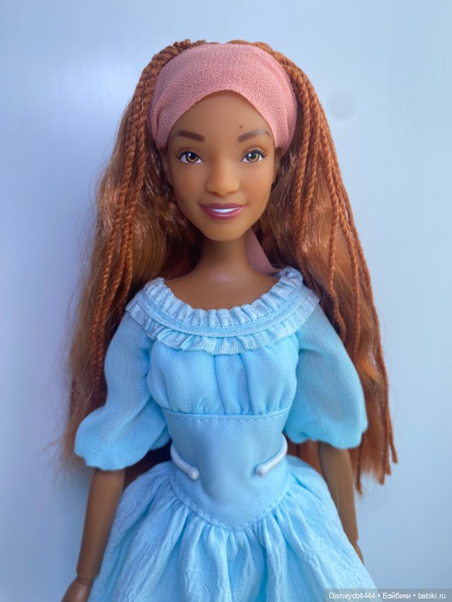 Поющая портретная Ариэль (Холли Бейли) от Shop Disney (2023) (фото 3)