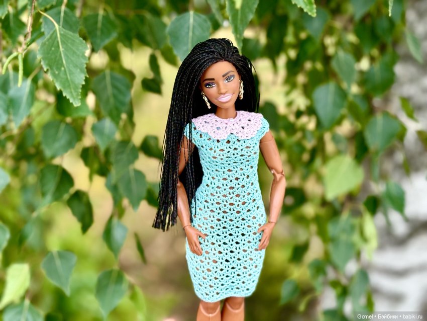 Платье с воротничком для Барби пышки (фото 3)