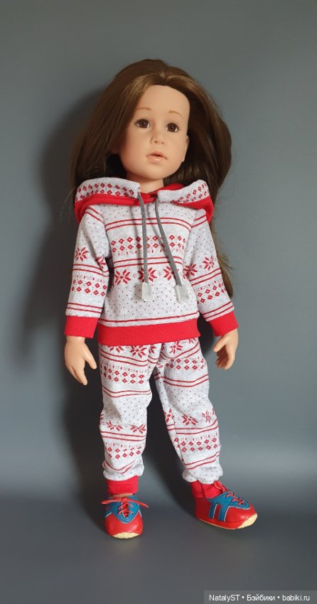 Спортивный костюм и обувь для Готс (фото 4)