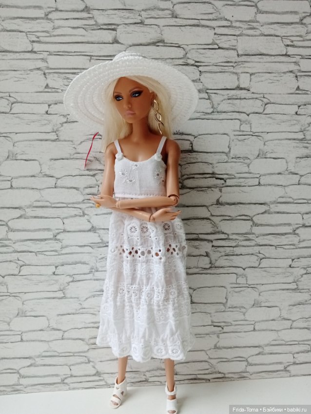 Соломенная шляпа на Барби Поппи Интегрити Дисней (фото 4)