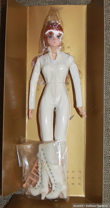 Винтажная шарнирная девушка Volks 1/6 Shino Mashine Suit Version из серии Lost Angels Story (фото 3)