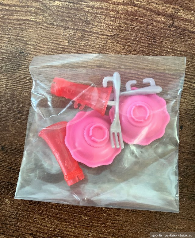 Столик со стульями Mattel (фото 5)