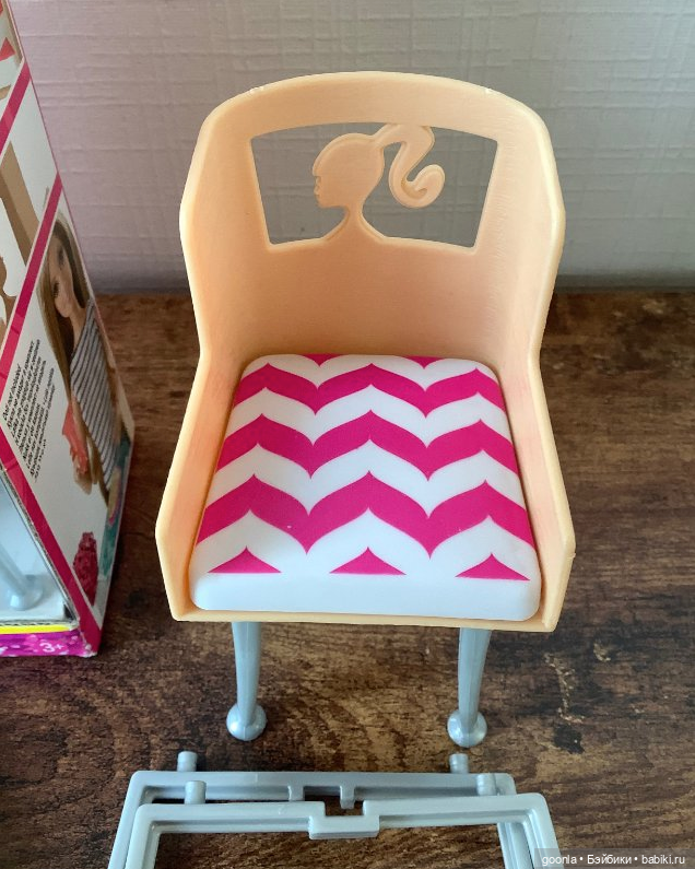 Столик со стульями Mattel (фото 6)