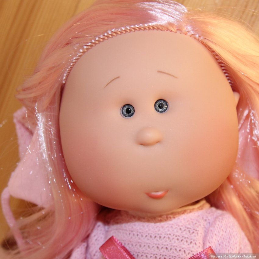 Nines D Onil кукла Mia Мия Speсial прямые розовые волосы, 30 см (фото 9)