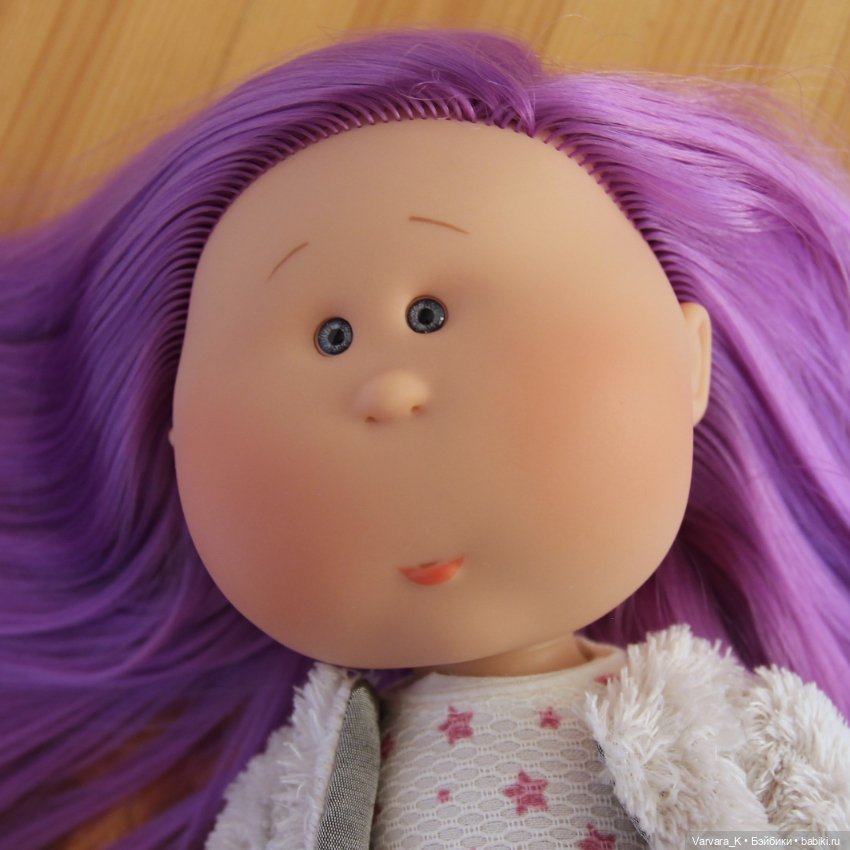 Nines D Onil Mia Мия с сиреневыми волосами, 30 см (фото 6)