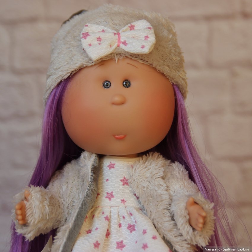 Nines D Onil Mia Мия с сиреневыми волосами, 30 см (фото 3)