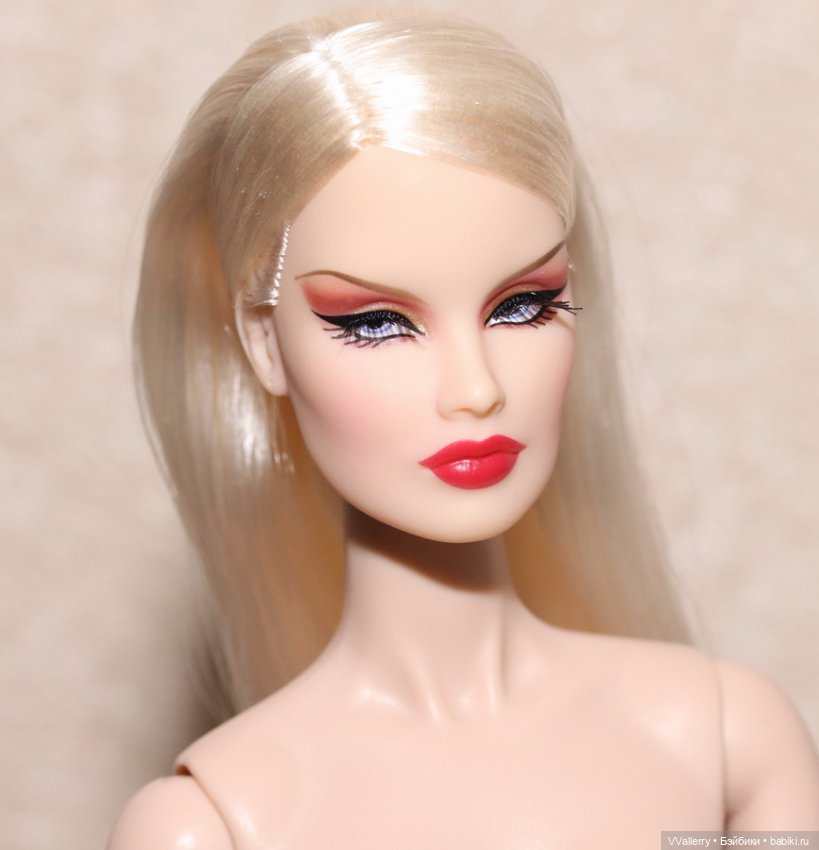 Surrealist Gala Véronique нюд (фото 6)