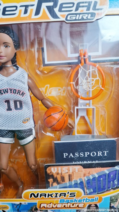 Get Real Girl Nakia, Накиа (фото 3)