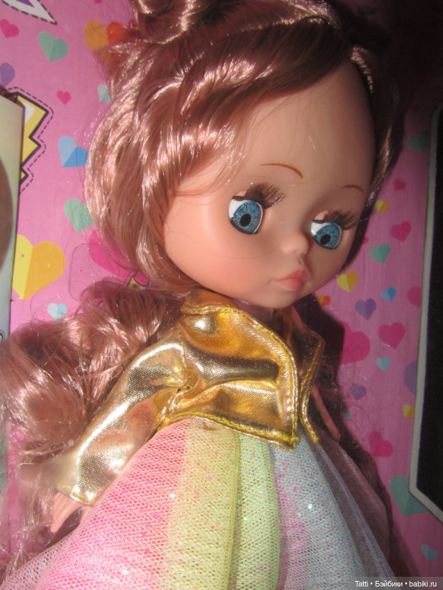 Модная куколка типа Блайз