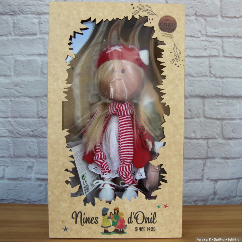 Nines D Onil кукла Mia Мия Speсial , красно-белый наряд, 30 см