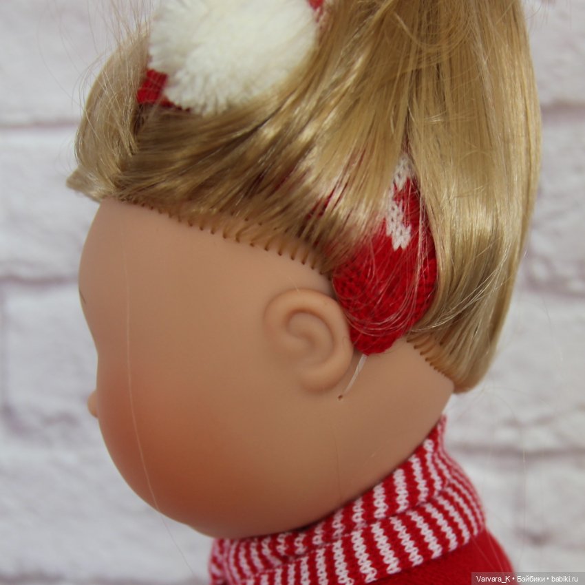 Nines D Onil кукла Mia Мия Speсial , красно-белый наряд, 30 см