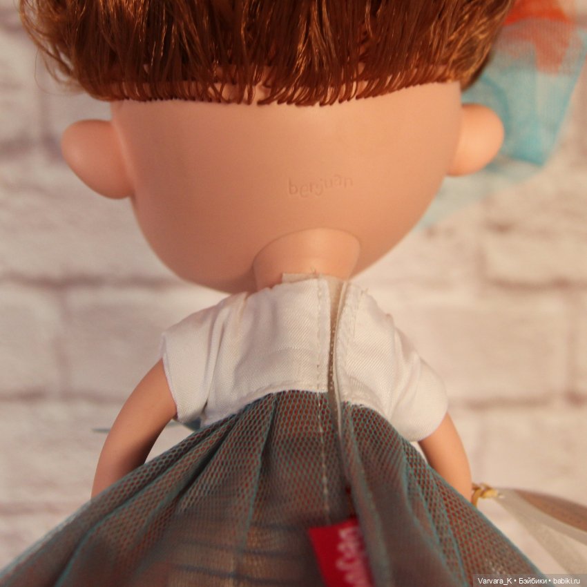 Berjuan Biggers Биггерс Зои Давон, 32 см