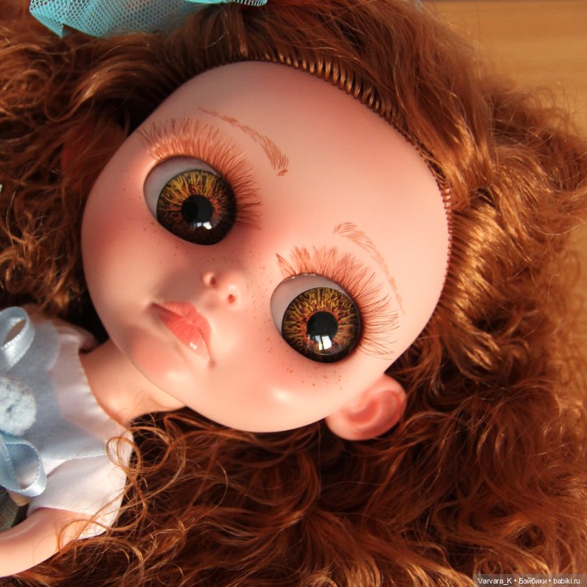 Berjuan Biggers Биггерс Зои Давон, 32 см