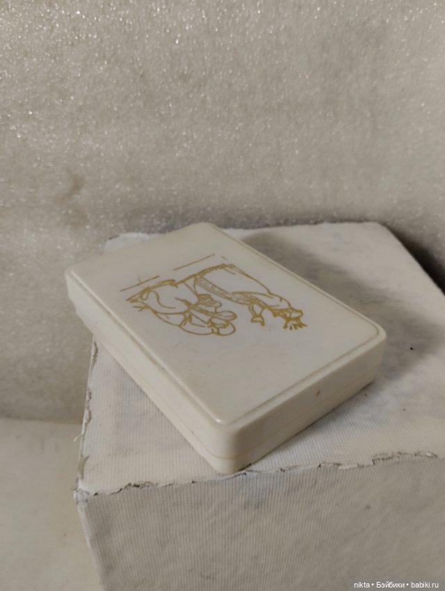 Коробочка для кукольных безделушек со сказочным сюжетом (фото 4)