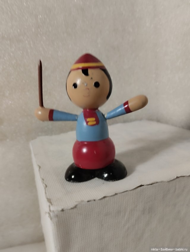 Игрушка СССР Колкий пластик