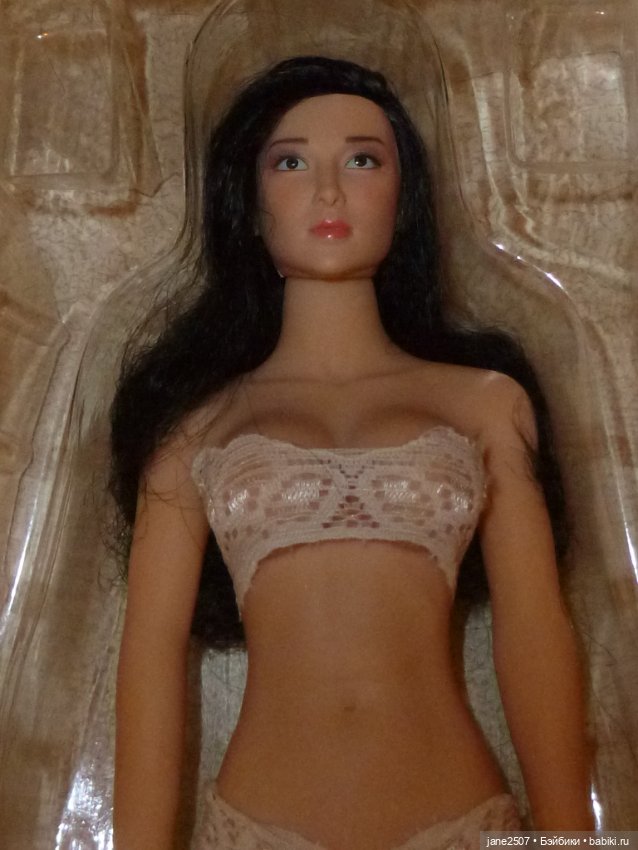 Бесшовная шарнирная кукла Фицен Phicen Pale Body pllb2013-16 (большой бюст) MIB (фото 3)