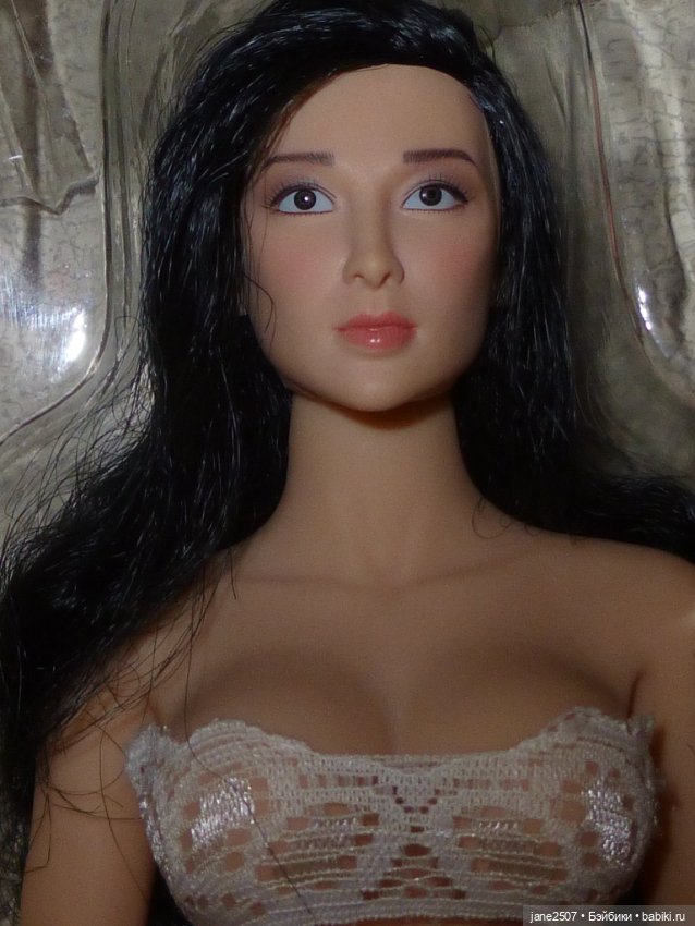 Бесшовная шарнирная кукла Фицен Phicen Pale Body pllb2013-16 (большой бюст) MIB (фото 4)