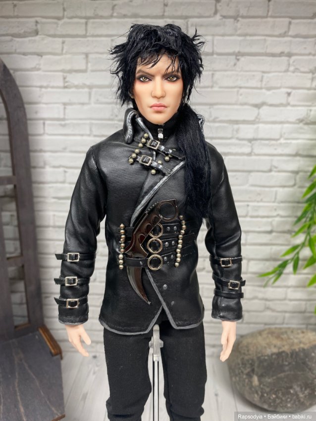 ООАК на персонажа Кингу из Клуба Романтики (фото 2)