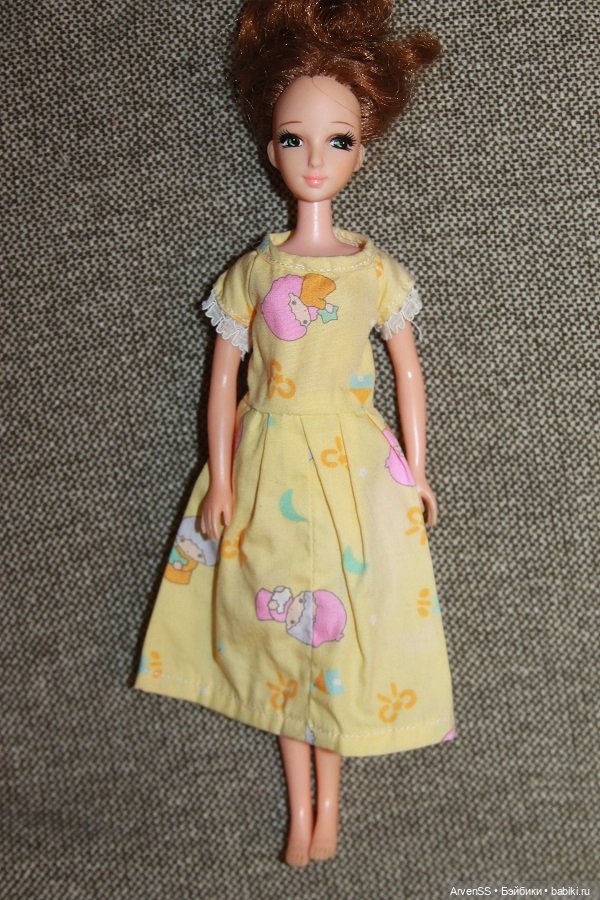 Винтажная Орие Каяма (мама Ликки) 1 поколения компании Такара (Takara Licca-chan 1st Generation mom)