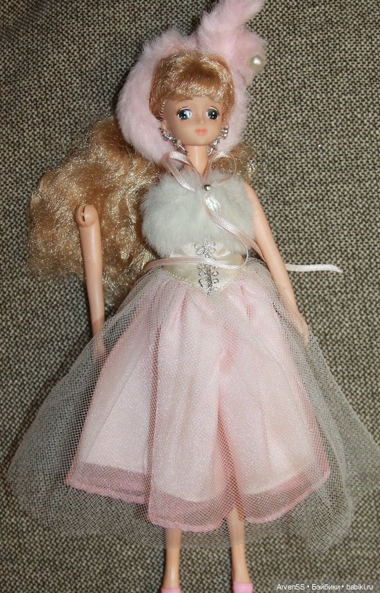 Редкая винтажная подружка Дженни Челси-балерина компании Такара с нюансом (фото 3)