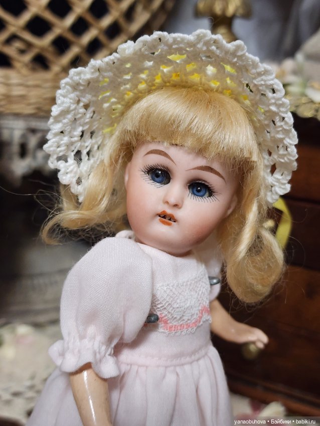 Антикварная малявочка Каммер Рейнхард на флаппер теле, рост 16 см (фото 7)