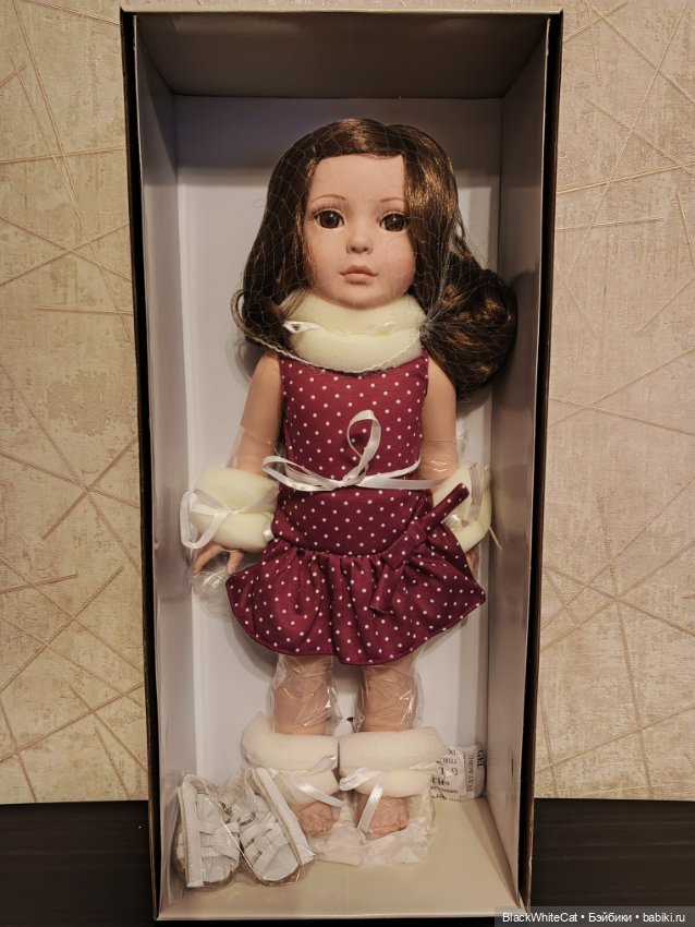 Кукла Tonner My Imagination Starter Brunette (фото 2)