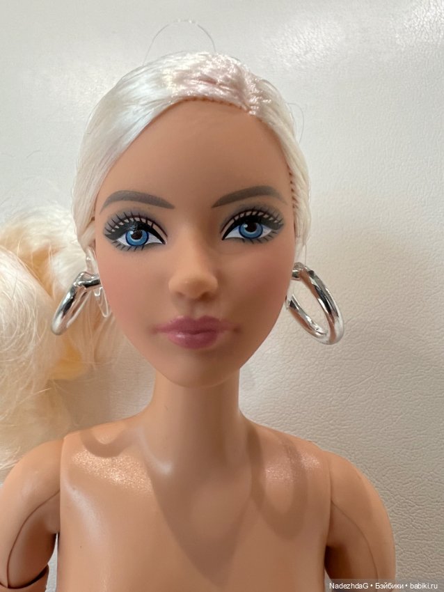 Барби базовая 02 Карл Нюд (фото 2)
